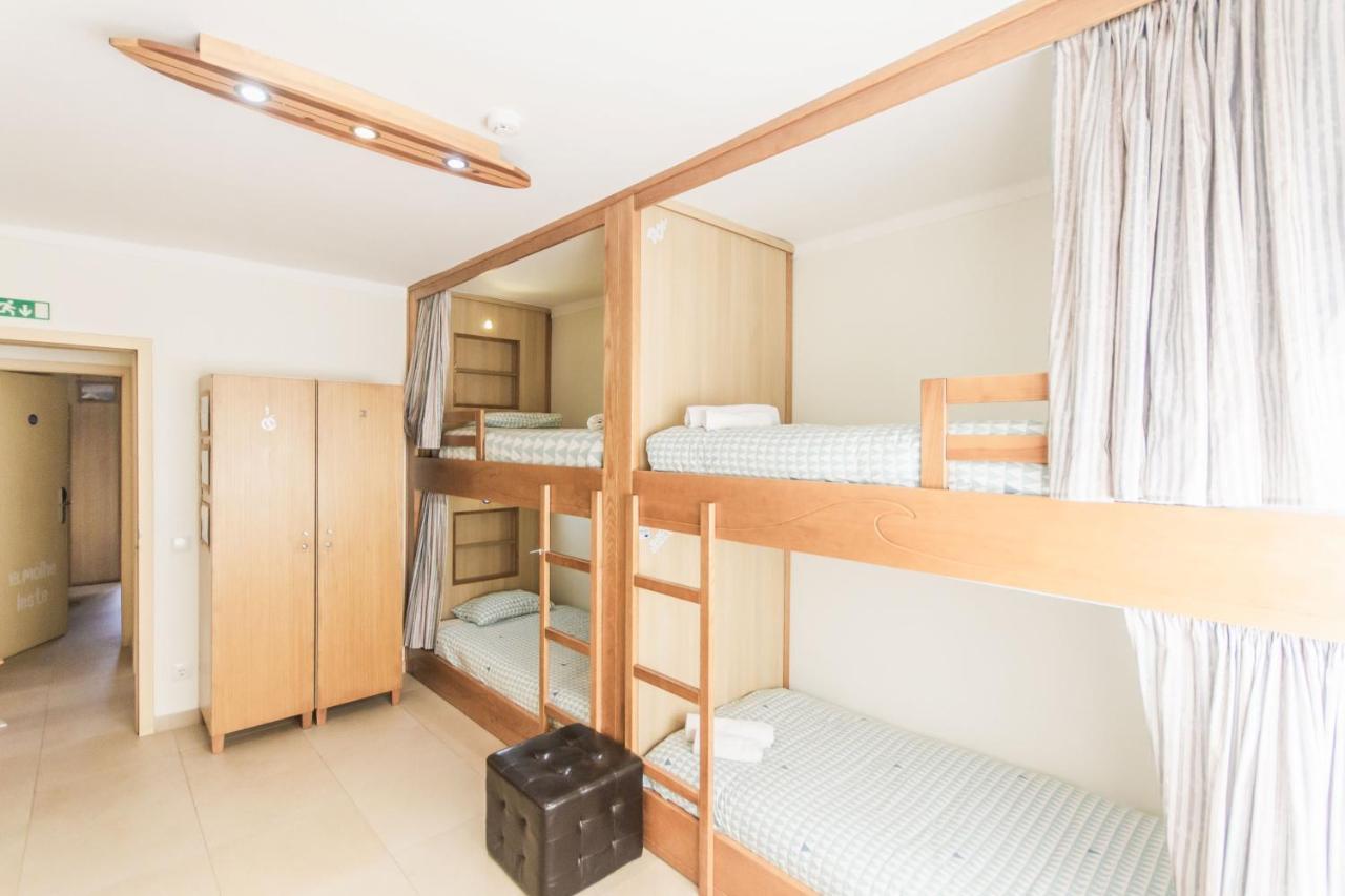 בליאל Peniche Surfcamp Hostel מראה חיצוני תמונה