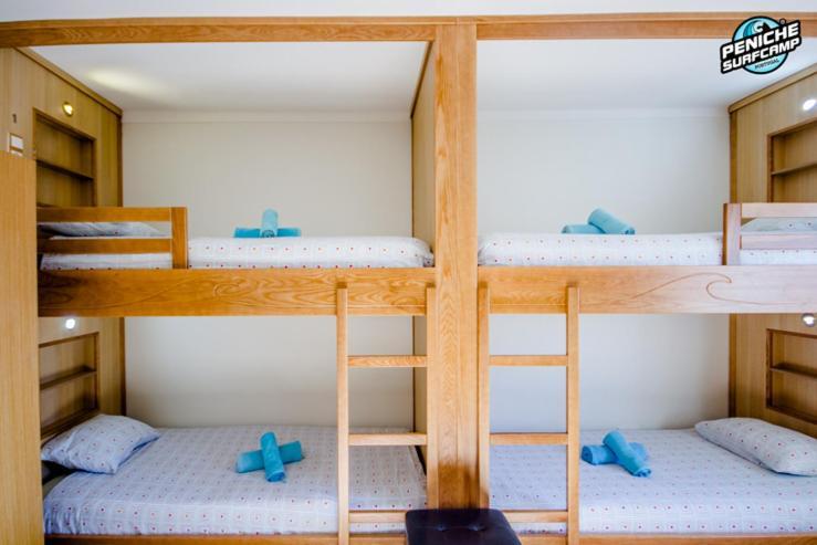 בליאל Peniche Surfcamp Hostel מראה חיצוני תמונה